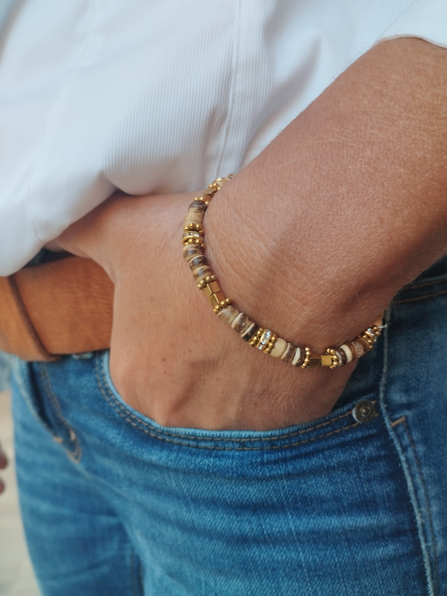 Pulsera de Madera y Brillantes